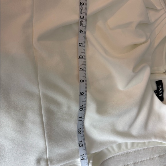 DKNY Ivory Sleeveless Draped Sheath Dress Size 8 Classic Elegant White - Picture 8 of 9